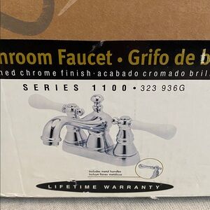 Pegasus 323 936G Series 1100 Polished Chrome Finish Bathroom Faucet